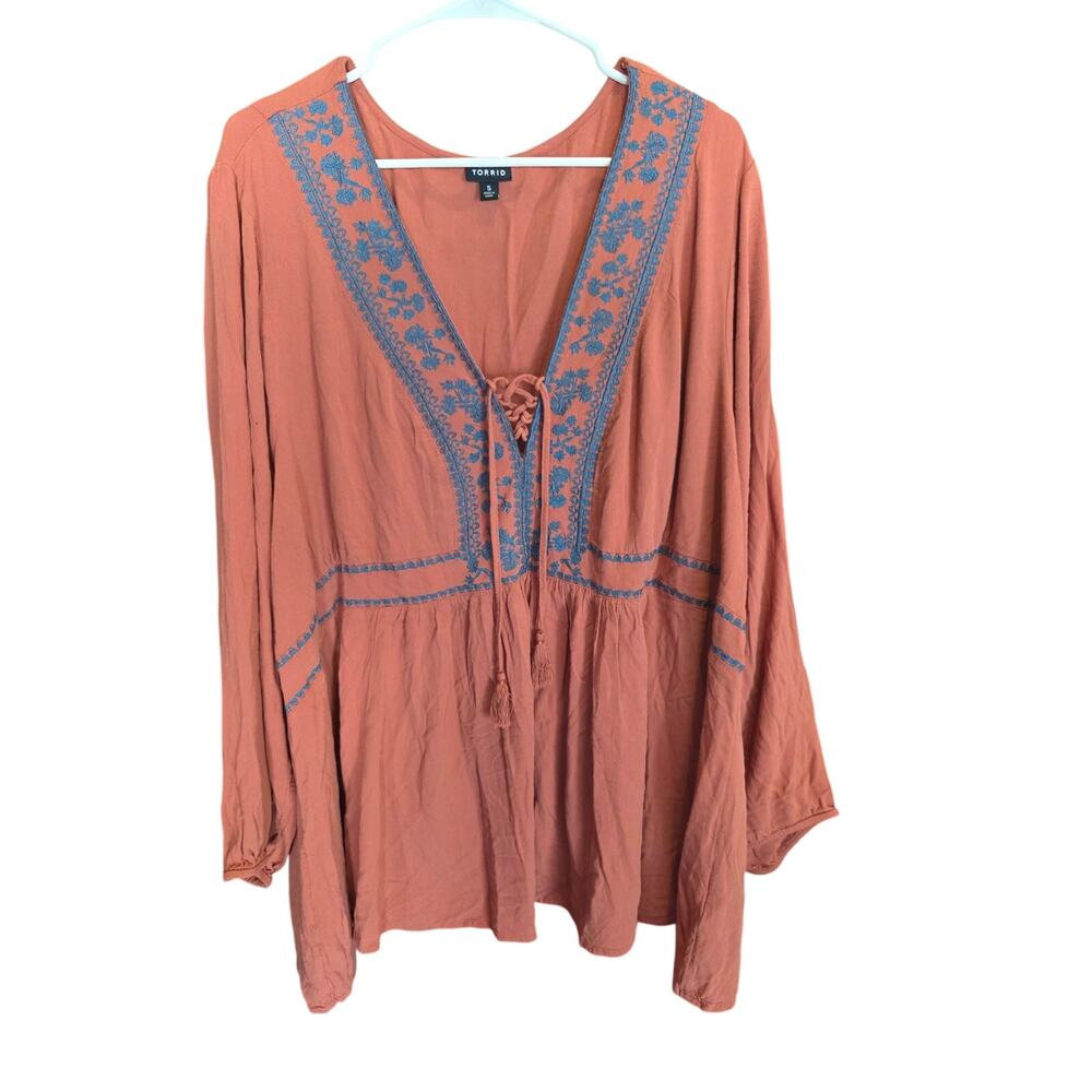 Torrid Cottage Core Long Sleeve Top 5x Womens Plus Size Embroidered Boho V‎ Neck